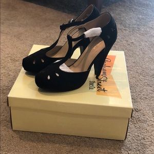 Graham Street Shoe Co. Black Heels NWT